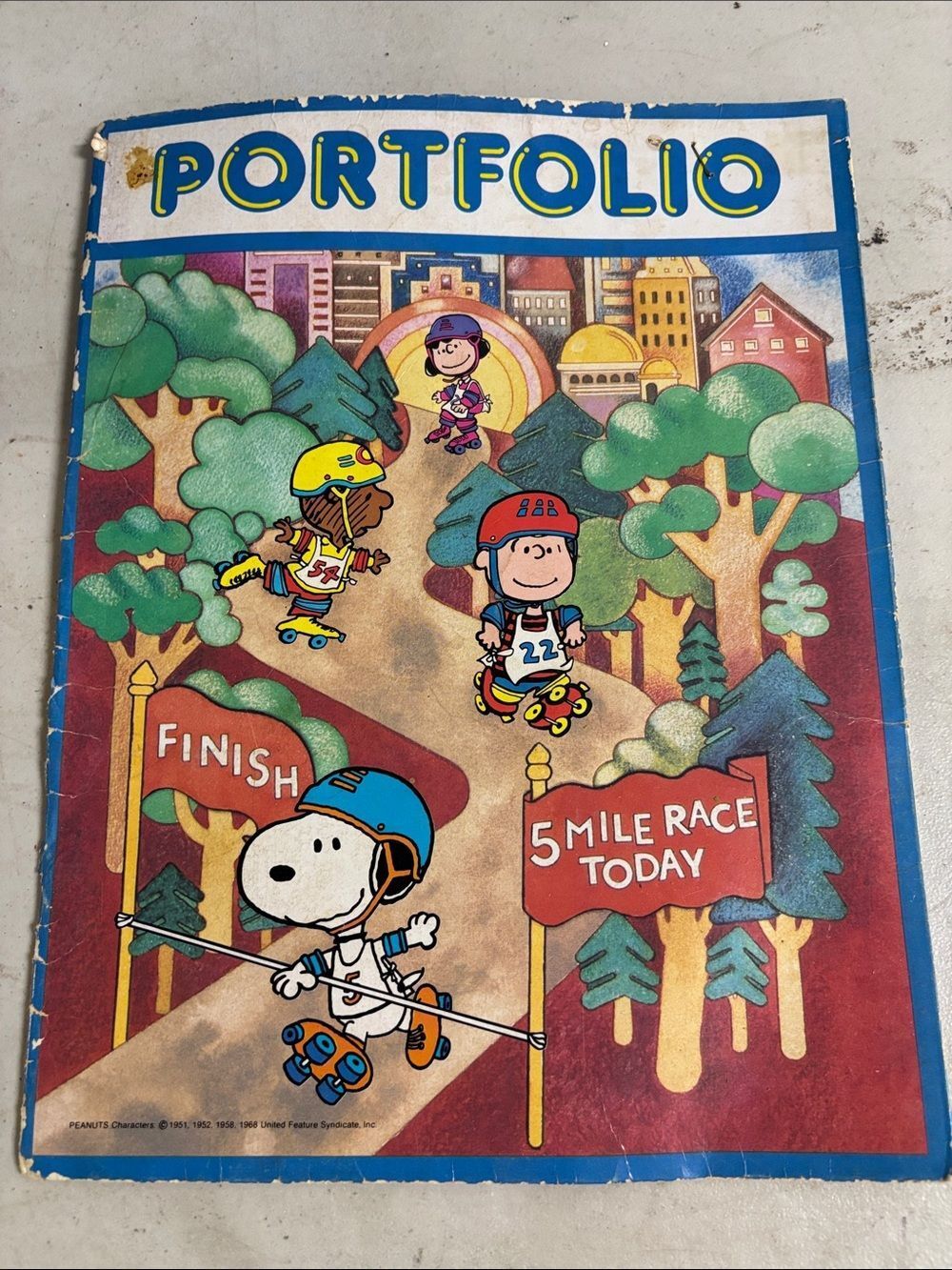 Vintage 1968 Peanuts 5 Mile Race Portfolio
